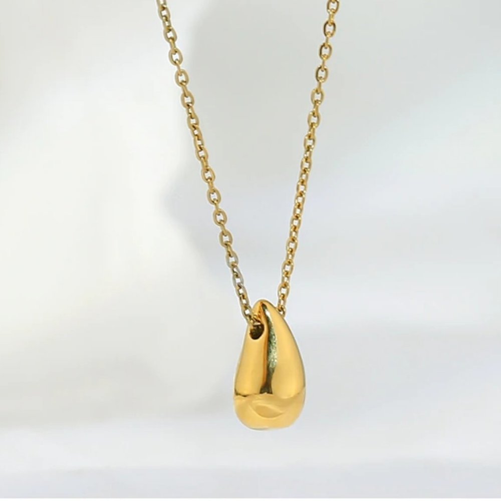Gold Teardrop Pendant Necklace - Women Jewelry Necklaces
